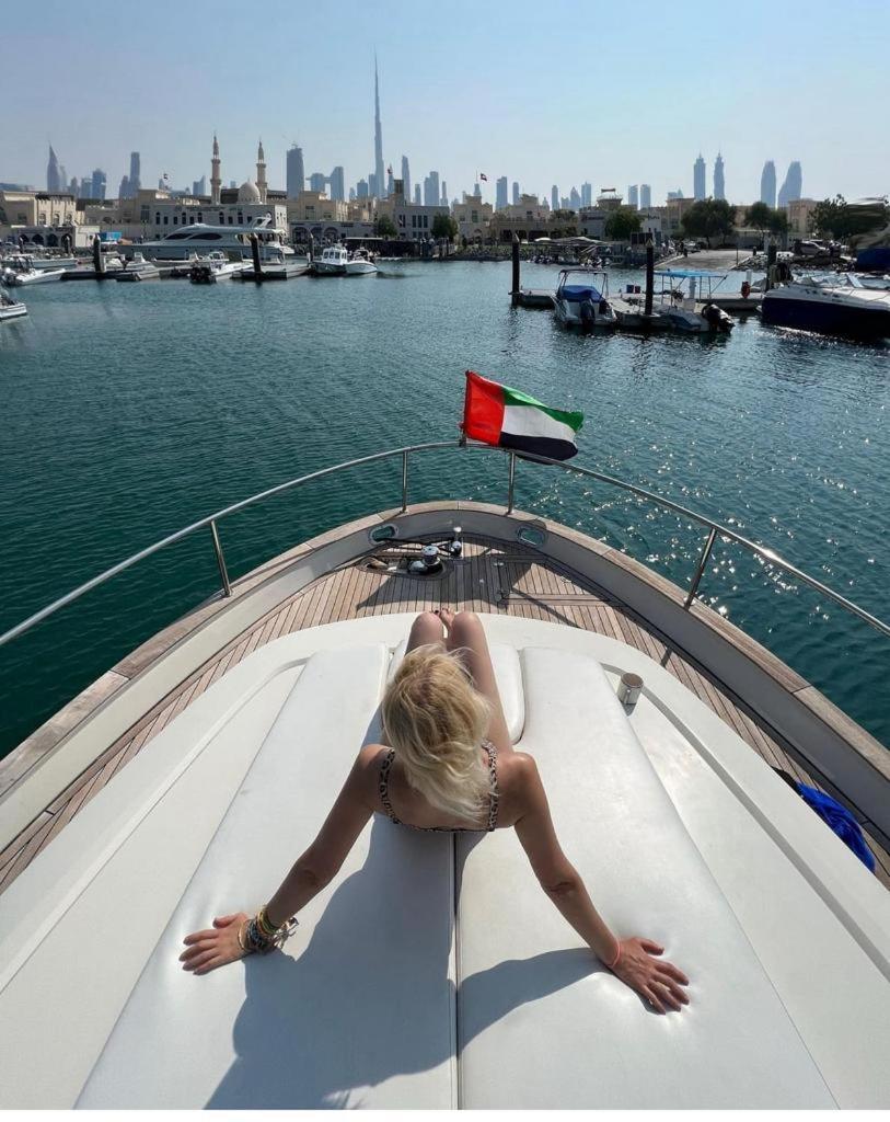 Stella Romana Yacht Dubai Exterior photo
